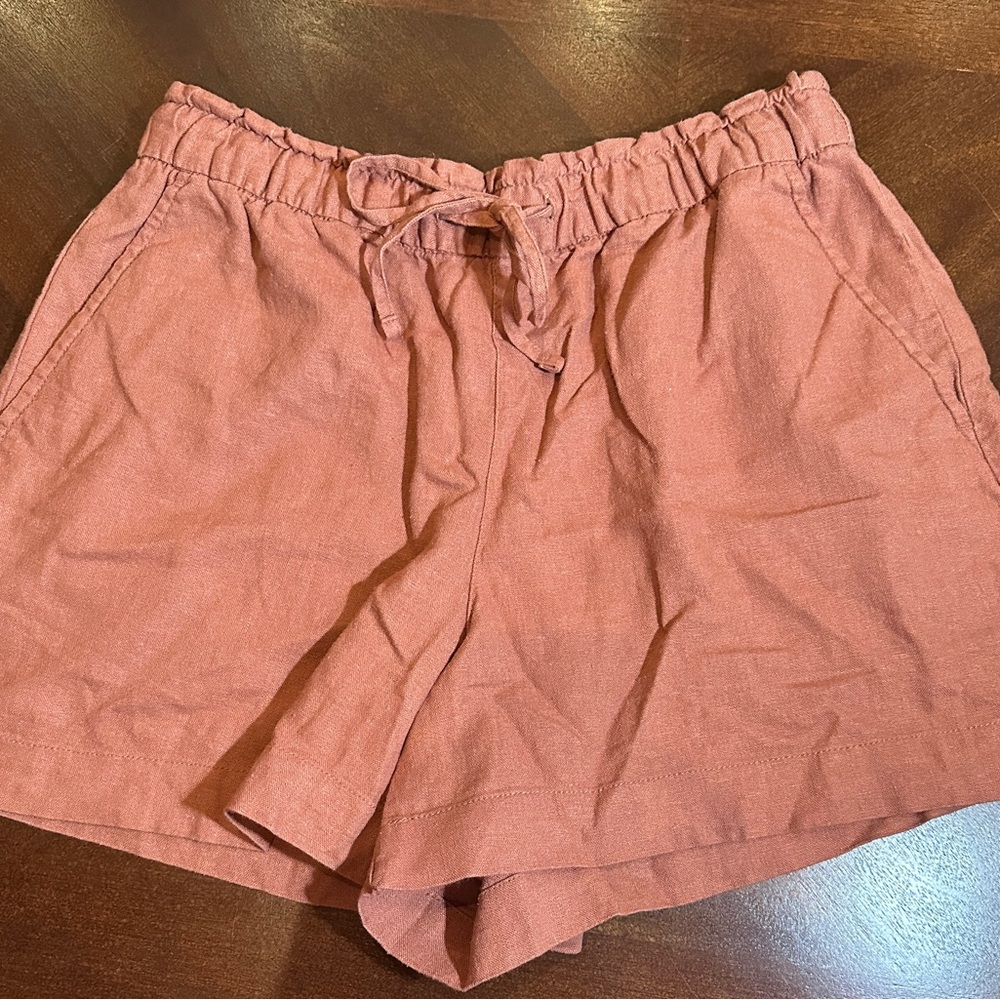 GAP Women's Linen Shorts